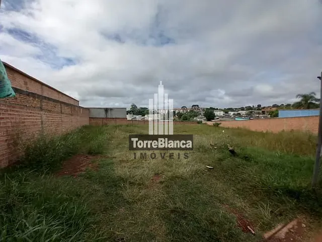 Terreno com 1863m², à venda, no bairro Uvaranas em Ponta Grossa