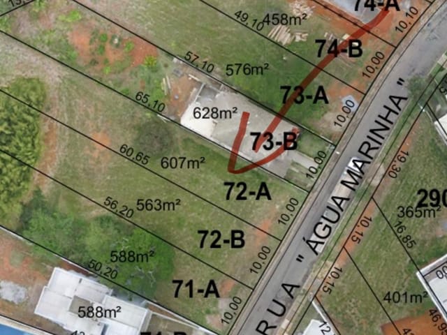 Terreno com 607m², à venda, no bairro Imboassica em Macaé