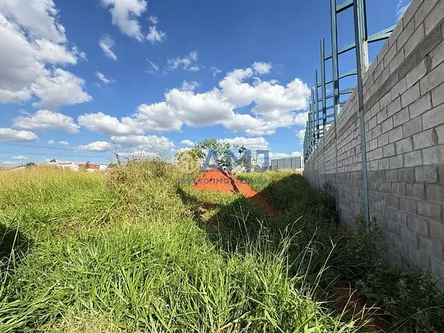 Terreno com 300m², à venda, no bairro Setor Faiçalville em Goiânia