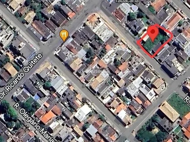 Terreno com 360m², à venda, no bairro Parque Jóquei Club em Campos dos Goytacazes