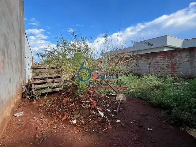 Terreno com 250m², à venda, no bairro Parque Flórida em Rio Claro