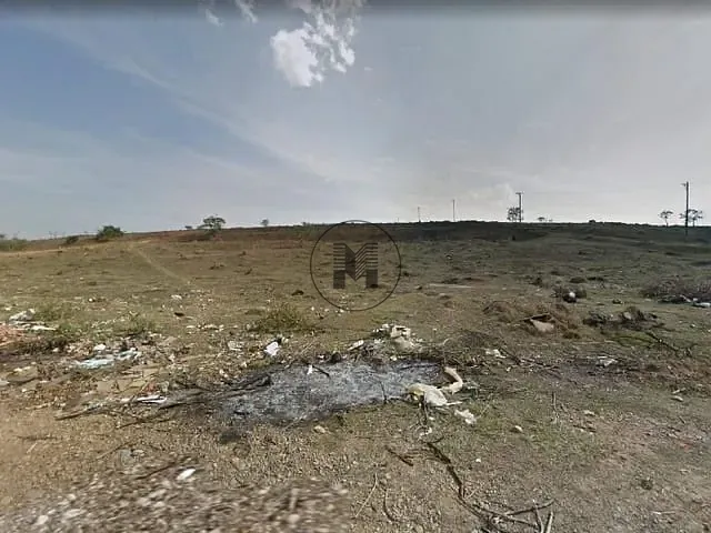 Terreno com 220m², à venda, no bairro Pedrinha em Guaratinguetá