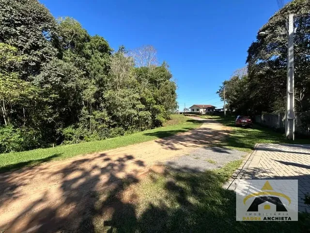 Terreno à venda, no bairro Ferraria em Campo Largo