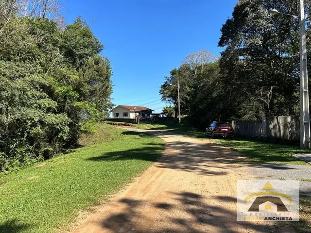Terreno à venda, no bairro Ferraria em Campo Largo