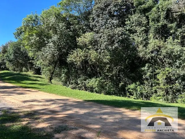 Terreno à venda, no bairro Ferraria em Campo Largo