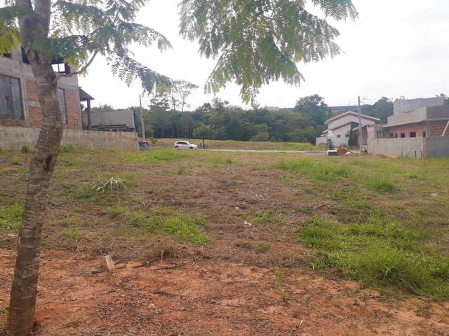 Terreno com 275m², à venda, no bairro Chácaras Cataguá em Taubaté