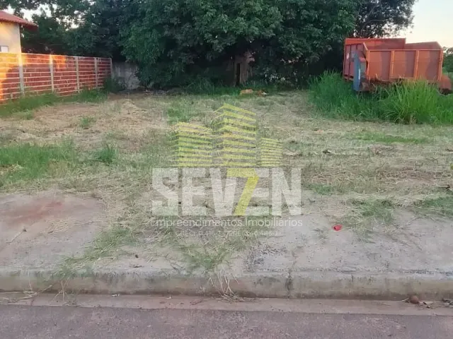 Terreno com 200m², à venda, no bairro Arealva em Arealva