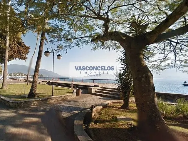 Terreno com 893m², à venda, no bairro Vila em Ilhabela