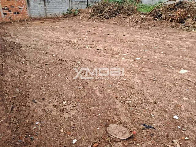 Terreno com 250m², à venda, no bairro Dos Pereiras em Jarinu