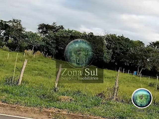 Terreno com 1500m², à venda, no bairro Bairro do Cercado em Araçoiaba da Serra