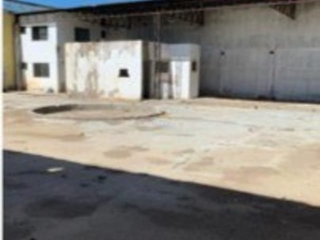 Terreno com 650m², à venda ou para alugar, no bairro Parque Jóquei Club em Campos dos Goytacazes
