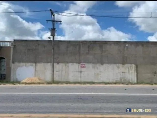 Terreno com 650m², à venda ou para alugar, no bairro Parque Jóquei Club em Campos dos Goytacazes