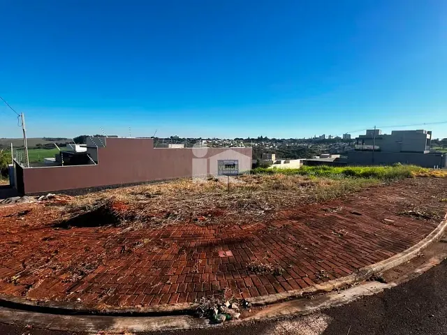 Terreno com 307m², à venda, no bairro Residencial Belmonte em Rolândia