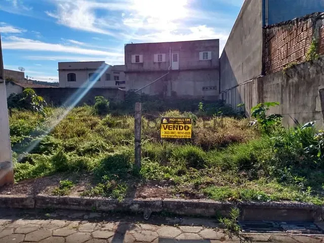 Terreno com 348m², à venda, no bairro Medicina em Itajubá