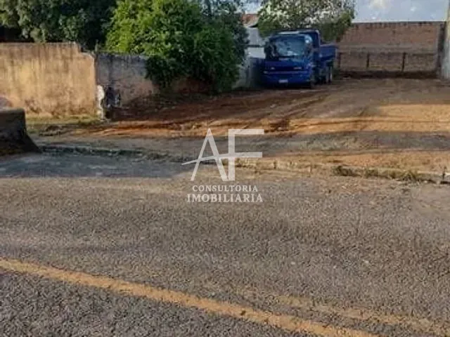 Terreno com 300m², à venda, no bairro Parque Senhor do Bonfim em Taubaté