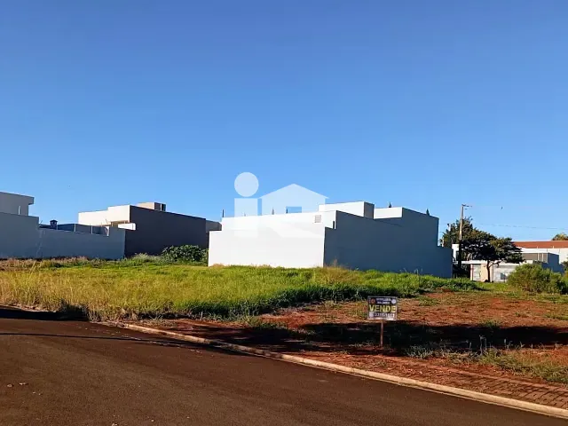 Terreno com 300m², à venda, no bairro Residencial Belmonte em Rolândia