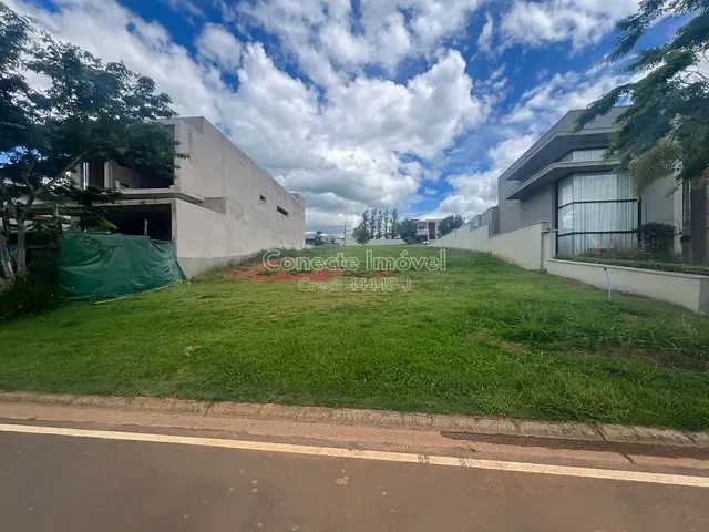 Terreno com 530m², à venda, no bairro Condomínio Residencial Lago da Barra em Jaguariúna