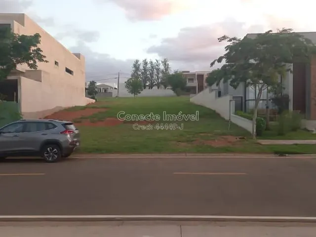 Terreno com 530m², à venda, no bairro Condomínio Residencial Lago da Barra em Jaguariúna