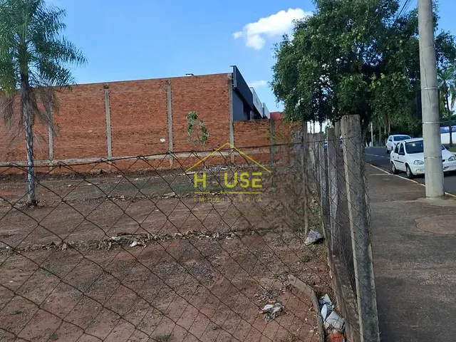 Terreno com 966m², à venda, no bairro Jardim dos Pinheiros em Votuporanga