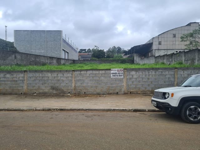 Terreno com 1200m², para alugar, no bairro Chácara do Solar I (Fazendinha) em Santana de Parnaíba