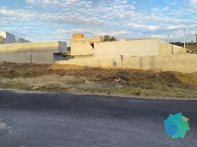 Terreno com 207m², à venda, no bairro Residencial Vila dos Eucaliptos em Salto