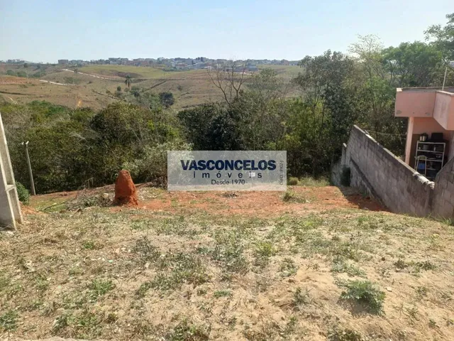 Terreno com 252m², à venda, no bairro Jardim Mariana II em São José Dos Campos