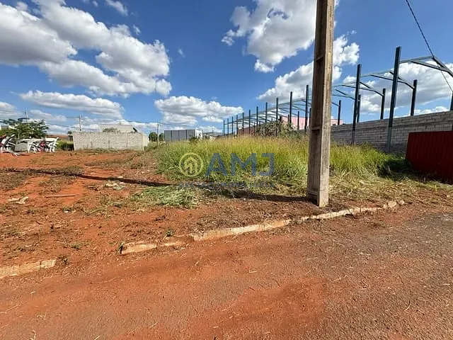 Terreno com 300m², à venda, no bairro Setor Faiçalville em Goiânia