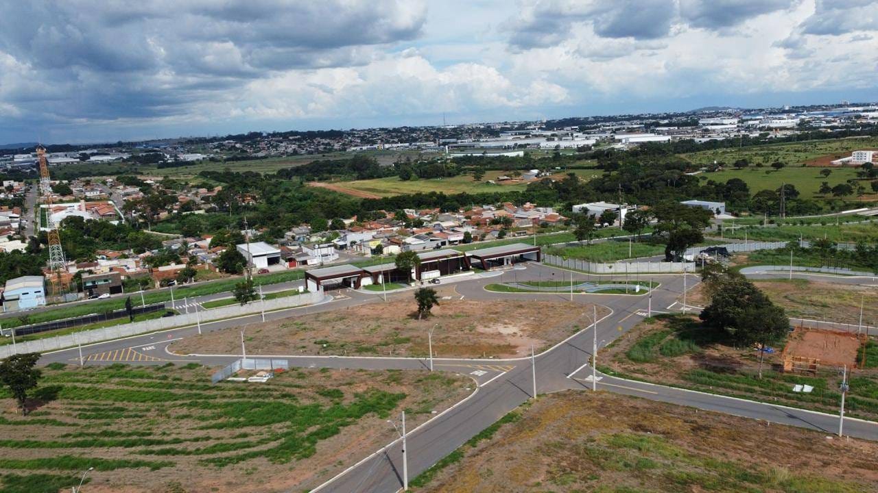 Terreno à venda, 10m² - Foto 2