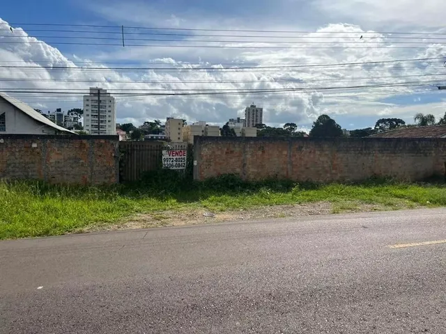 Terreno à venda, no bairro Tingui em Curitiba