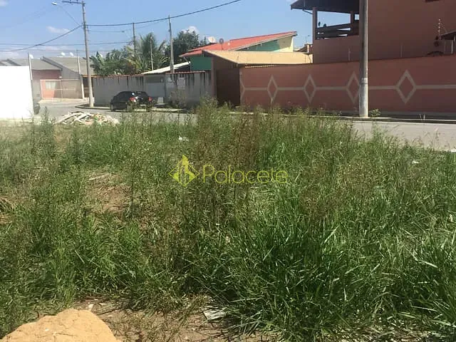 Terreno com 206m², à venda, no bairro Parque das Palmeiras em Pindamonhangaba