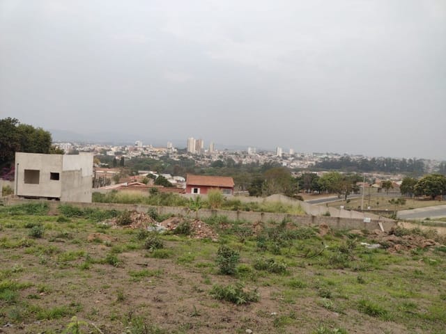 Terreno com 2063m², à venda, no bairro Vila Conceicao em São João da Boa Vista