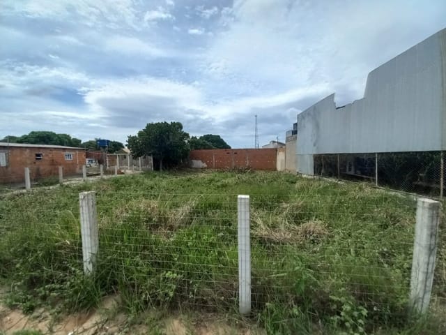 Terreno com 600m², à venda ou para alugar, no bairro Degredo em São João da Barra