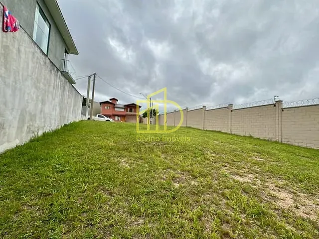 Terreno com 520m², à venda, no bairro Green Valley em Votorantim
