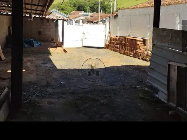 Terreno com 255m², à venda, no bairro Centro em Guaratinguetá