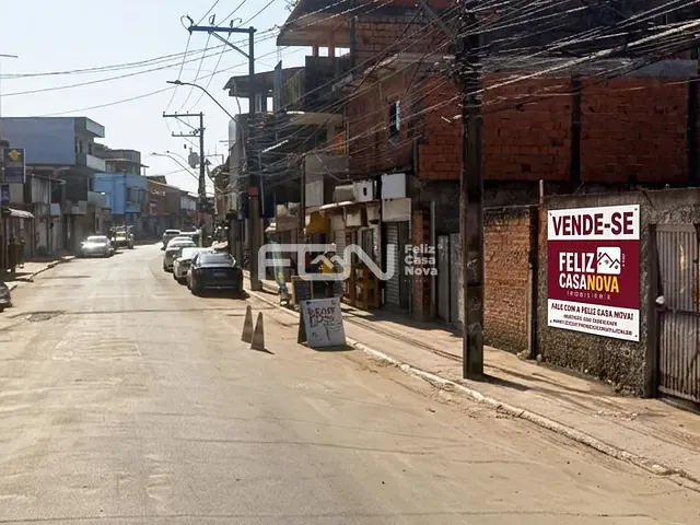 Terreno com 320m², à venda, no bairro Centro em Camaçari