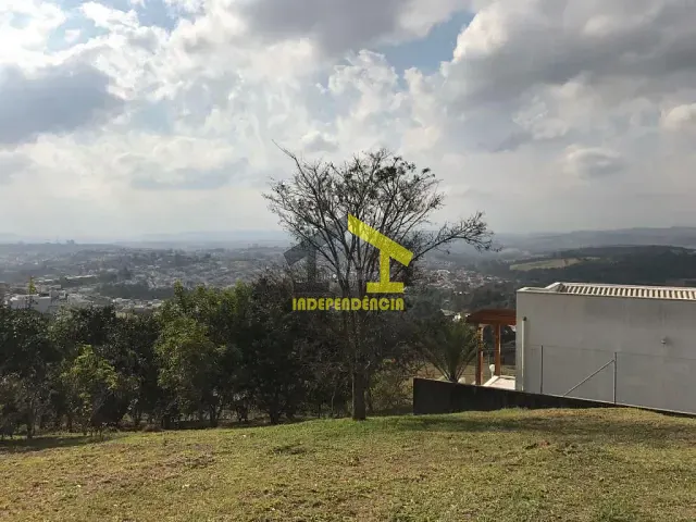 Terreno com 450m², à venda, no bairro Residencial Fazenda Serrinha em Itatiba
