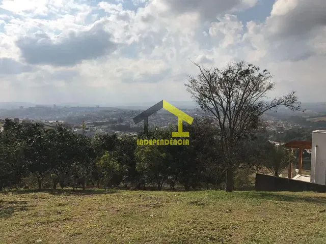 Terreno com 450m², à venda, no bairro Residencial Fazenda Serrinha em Itatiba