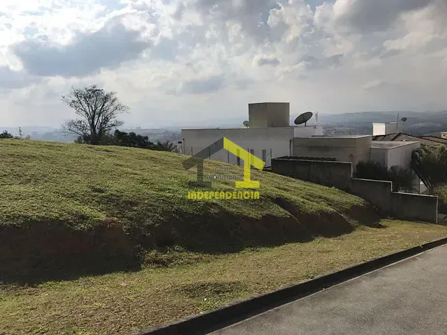 Terreno com 450m², à venda, no bairro Residencial Fazenda Serrinha em Itatiba