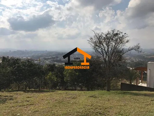 Terreno com 450m², à venda, no bairro Residencial Fazenda Serrinha em Itatiba