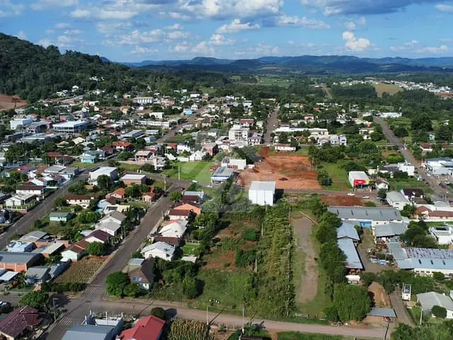 Terreno com 288m², à venda, no bairro Canabarro em Teutônia