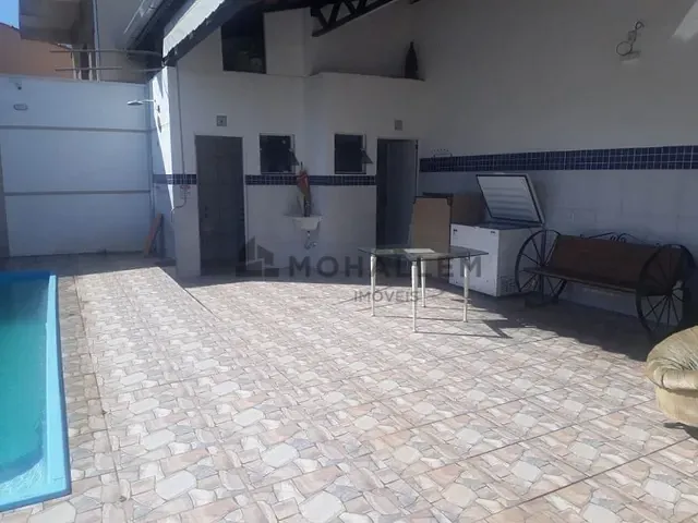 Terreno com 240m², à venda, no bairro Centro em Piranguinho