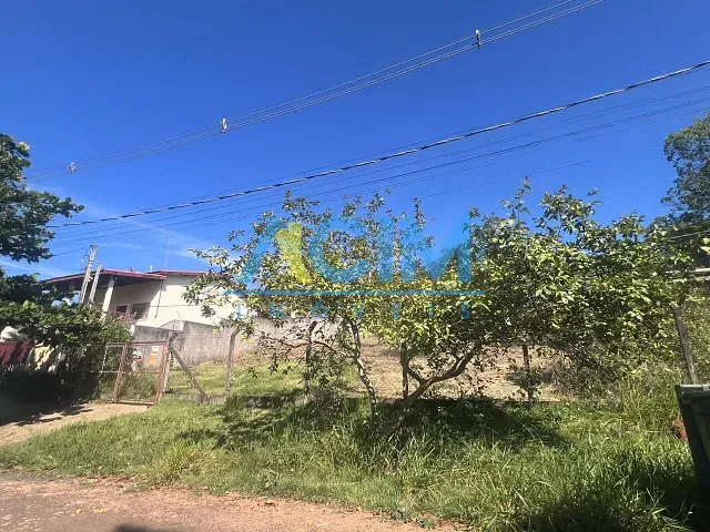 Terreno com 1100m², à venda, no bairro Bom Jardim em Jaguariúna