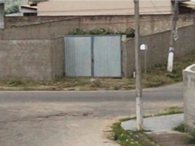 Terreno com 620m², para alugar, no bairro Parque Aurora em Campos dos Goytacazes