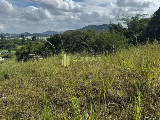 Terreno com 300m², à venda, no bairro Rio Pequeno em Itapema