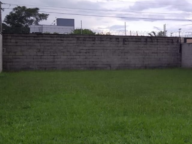 Terreno com 300m², à venda, no bairro Loteamento Residencial Campos do Conde II em Tremembé