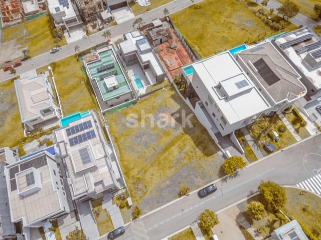 Terreno com 490m², à venda, no bairro Alphaville em Santana de Parnaíba