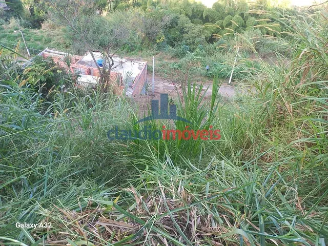 Terreno com 125m², à venda, no bairro Santa Clara em Barra Mansa