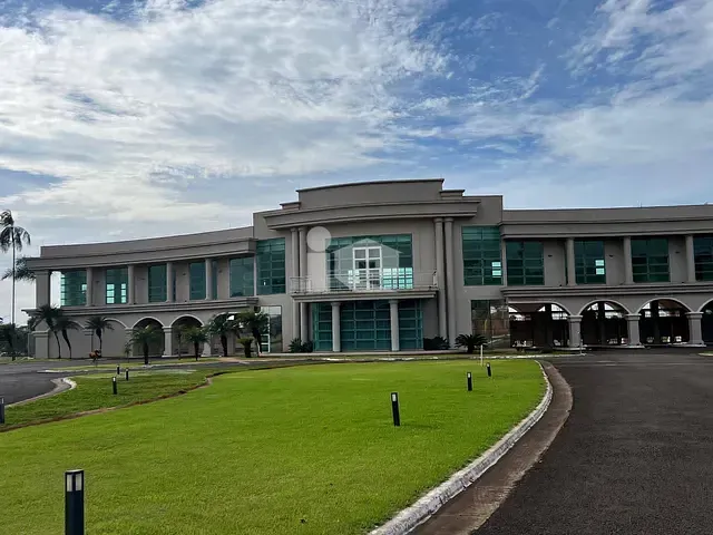 Terreno com 752m², à venda, no bairro Jardim Aeroporto em Arapongas
