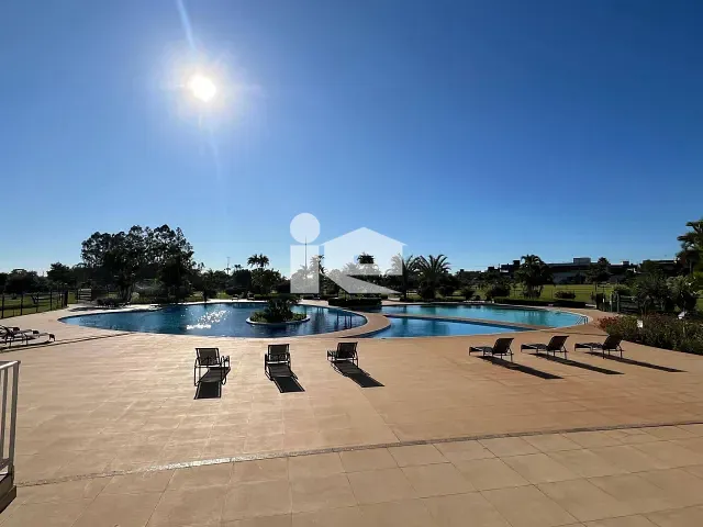 Terreno com 752m², à venda, no bairro Jardim Aeroporto em Arapongas