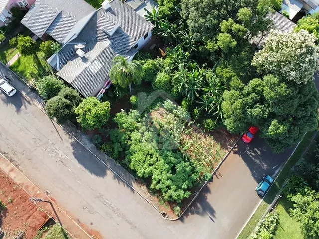 Terreno com 768m², à venda, no bairro Canabarro em Teutônia